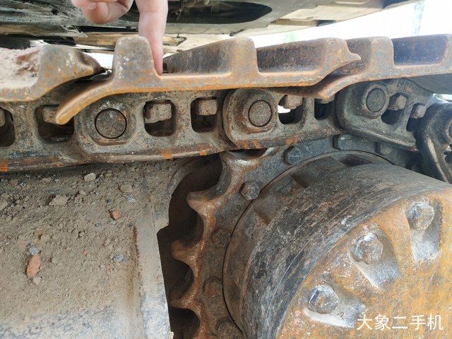 卡特彼勒 323DL 挖掘机