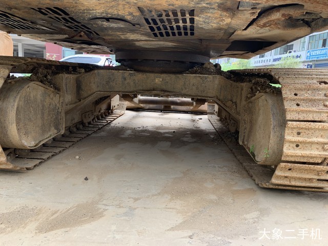 神钢 SK60-C 挖掘机