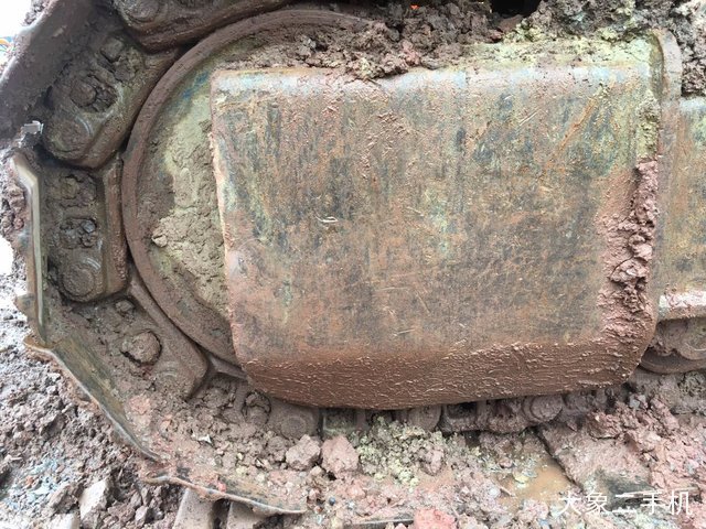 现代 R305LC-7 挖掘机