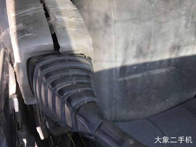 现代 R60-7 挖掘机
