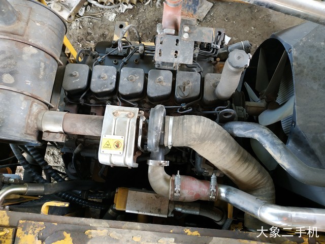 中联重科 ZE220ELC 挖掘机