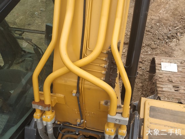 三一重工 SY215C-9 挖掘机