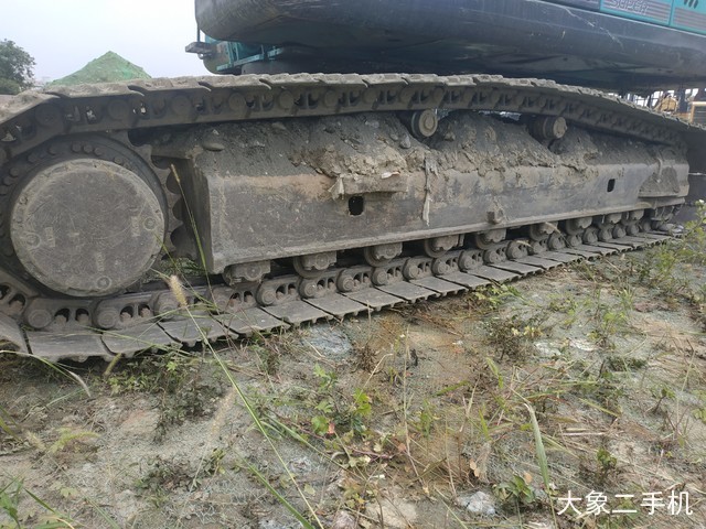 神钢 SK260LC-8 挖掘机