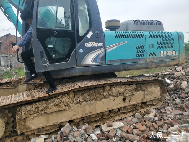神钢 SK350LC 挖掘机