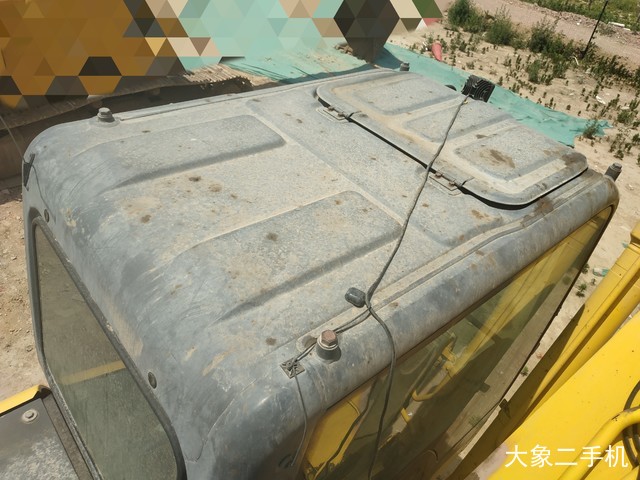 住友 SH240-5 挖掘机