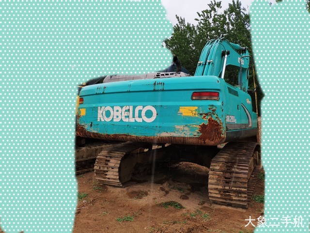 神钢 SK260LC-8 挖掘机