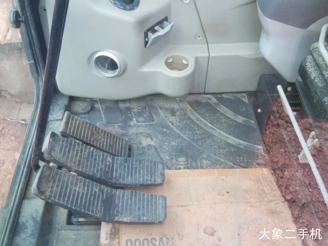 山河智能 SWE150LC 挖掘机