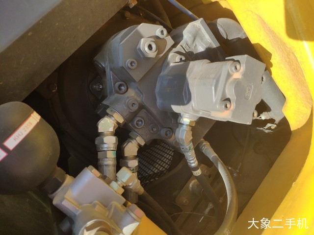 住友 SH75X-3B 挖掘机