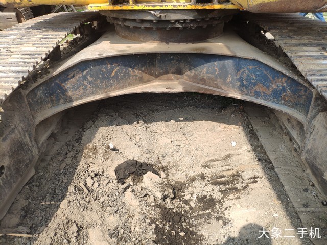 小松 PC200-8 Hybrid(混合动力) 挖掘机