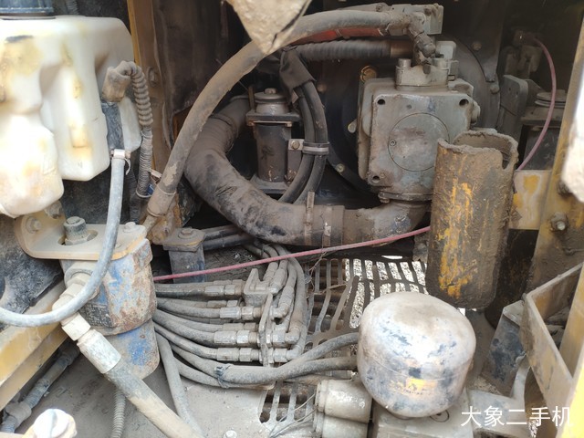 山东临工 LG690E 挖掘机