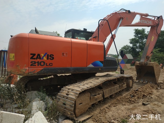 日立 ZX210LC-5A 挖掘机