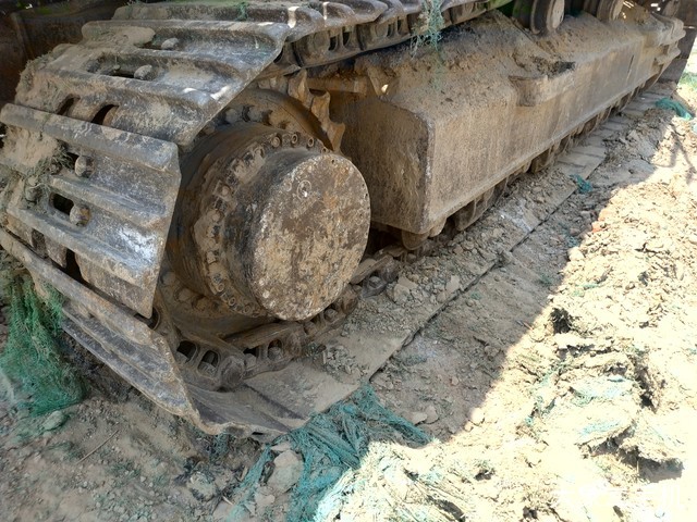 三一重工 SY335C 挖掘机