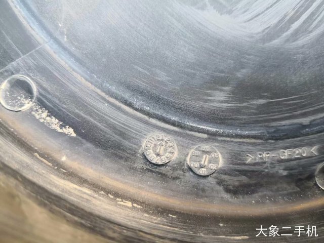 卡特彼勒 320C 挖掘机