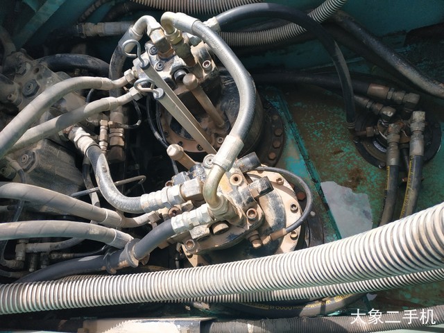 神钢 SK460-8 挖掘机