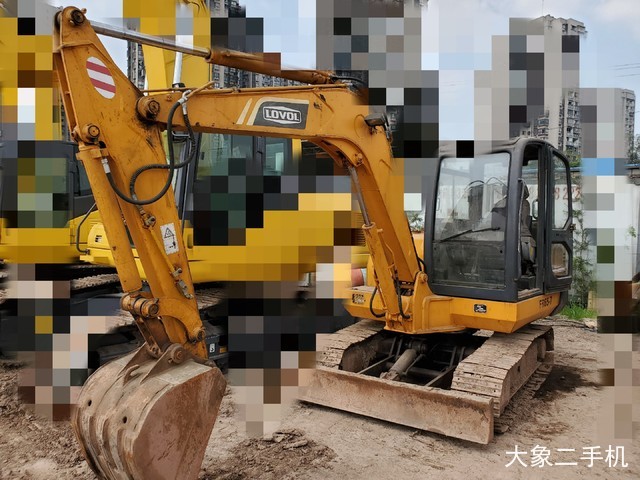 雷沃重工 FR65-7 挖掘机