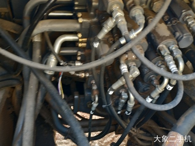 住友 SH240-5 挖掘机