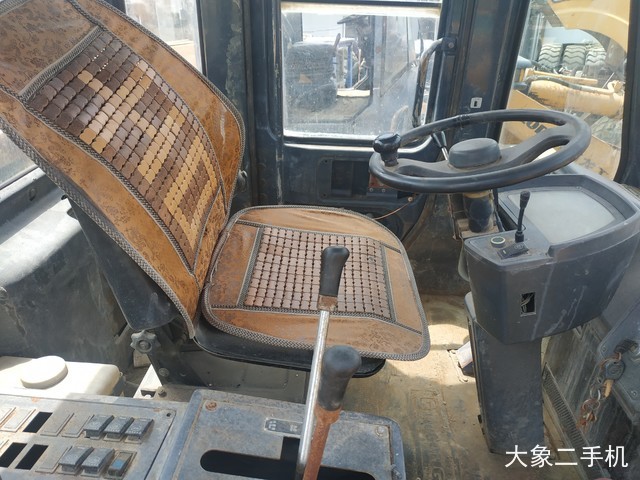 柳工 ZL50CN 装载机