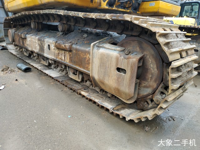 徐工 XE370CA 挖掘机