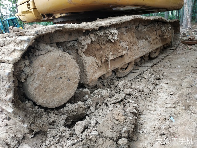 卡特彼勒 323DL 挖掘机