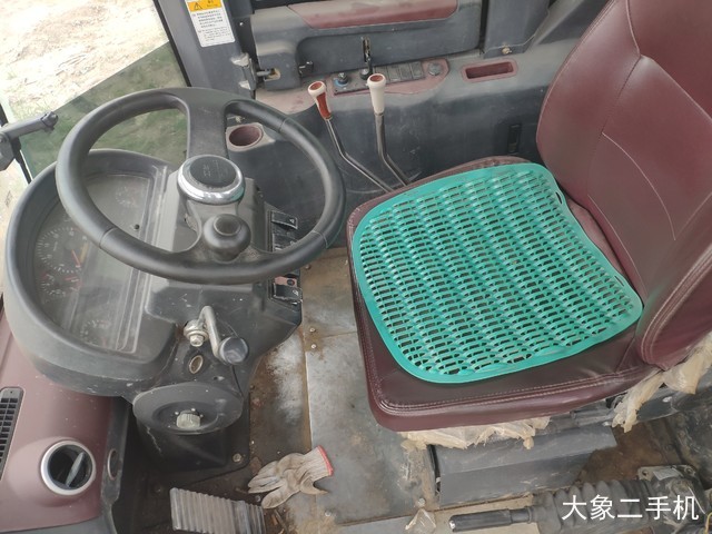 龙工 LG853N 装载机