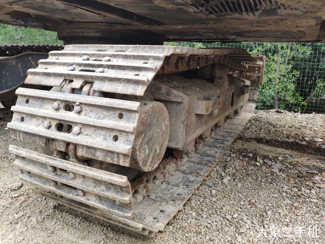 山东临工 LG690E 挖掘机