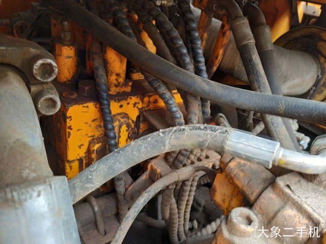 三一重工 SY285C 挖掘机