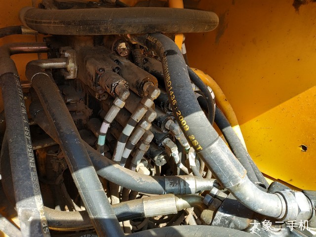 杰西博 JS230LC 挖掘机