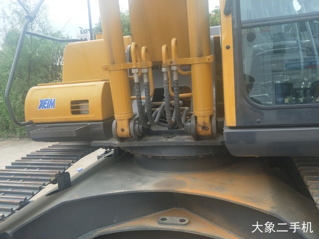 徐挖 XCG240LC-7E 挖掘机