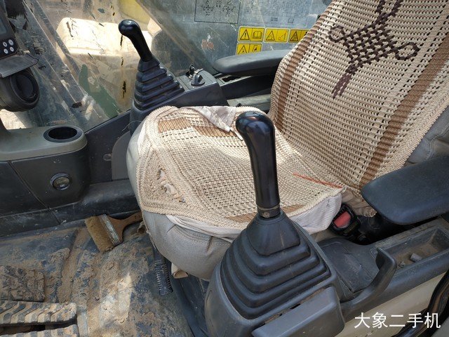 卡特彼勒 320D液压 挖掘机