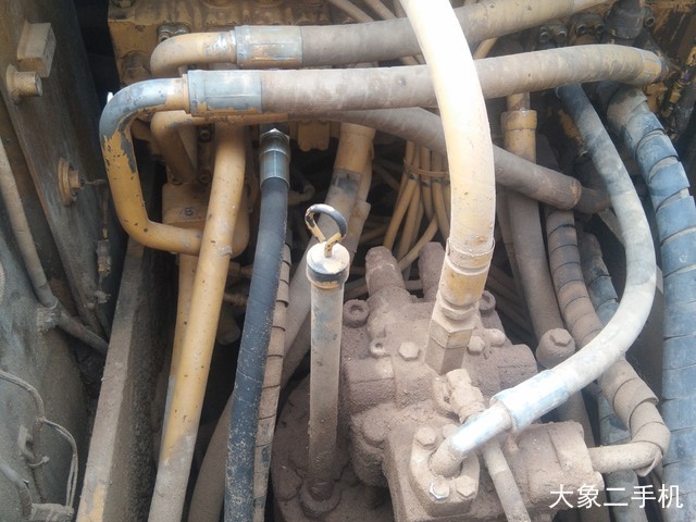 卡特彼勒 323D液压 挖掘机