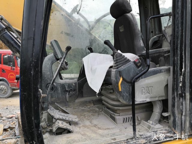 卡特彼勒 320DL液压 挖掘机