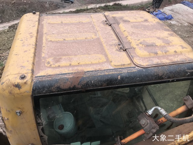 卡特彼勒 320C 挖掘机