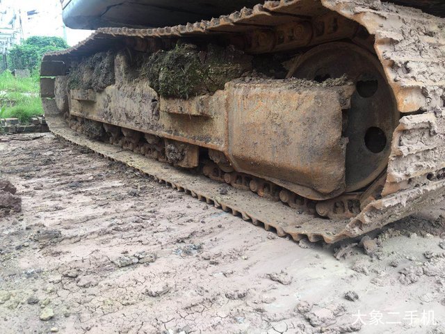 三一重工 SY135C 挖掘机