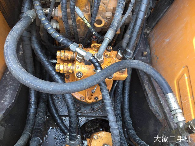 三一重工 SY135C 挖掘机