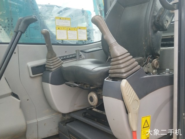 山河智能 SWE90E 挖掘机