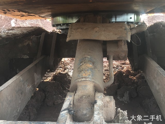 徐工 XE60 挖掘机