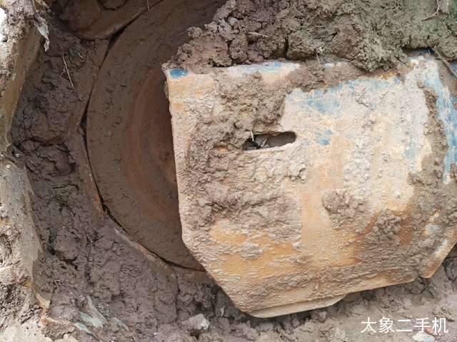 徐工 XE135D 挖掘机