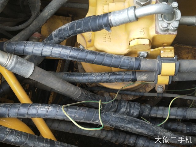 小松 PC240LC-8加长臂 挖掘机