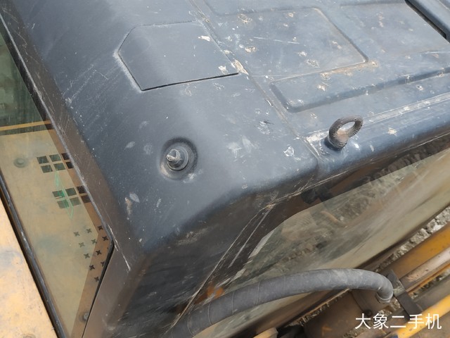 龙工 LG6235 挖掘机