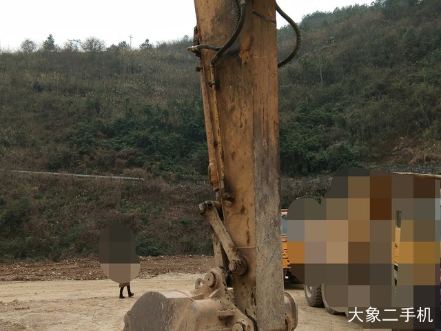 卡特彼勒 320C 挖掘机