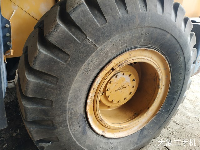 龙工 LG853B 装载机