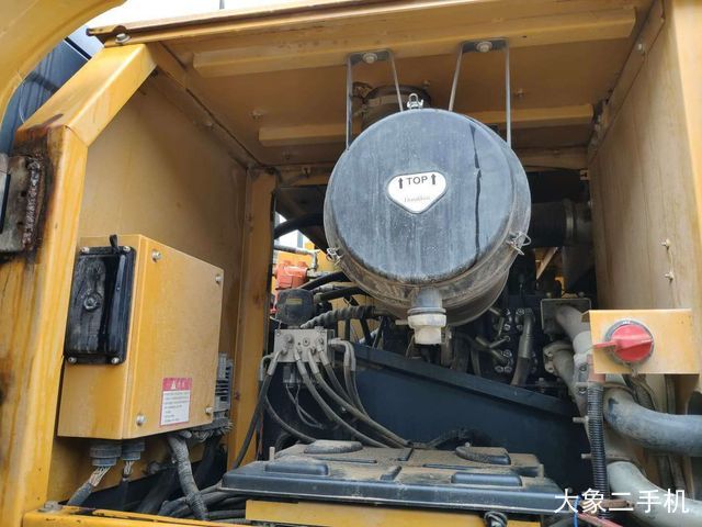 徐工 XE370C 挖掘机