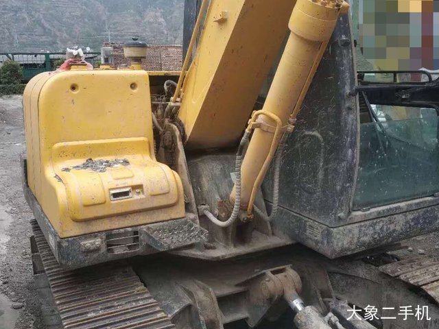 现代 R80-7 挖掘机