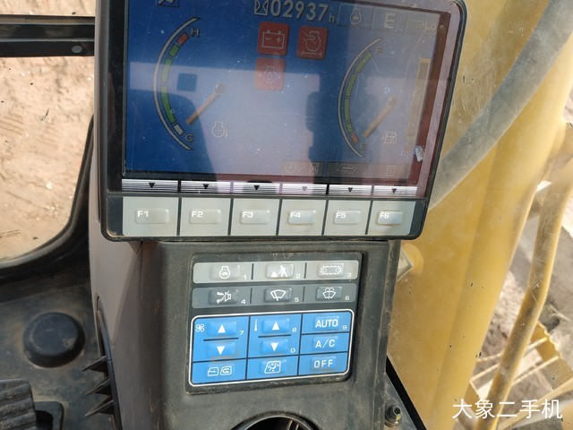 小松 PC60-8 挖掘机