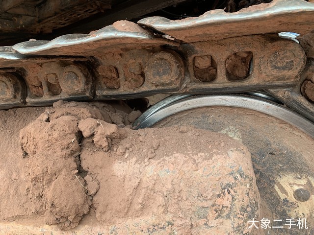 现代 R305LC-9T 挖掘机