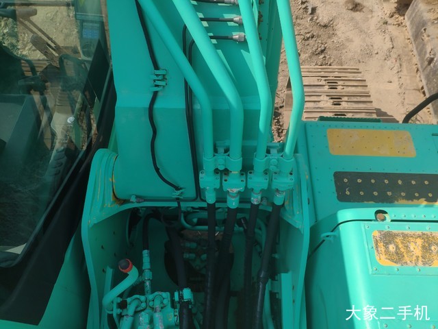 小松 PC200-8N1 挖掘机