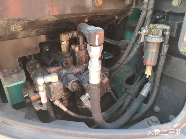 神钢 SK70SR-2 挖掘机