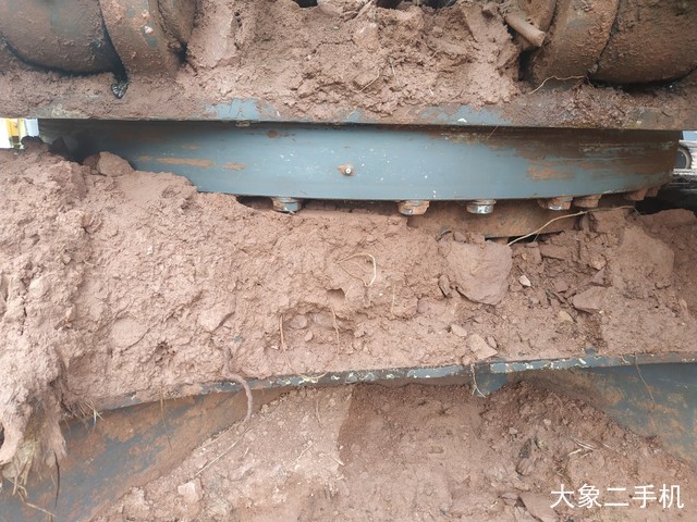 沃尔沃 EC210B 挖掘机