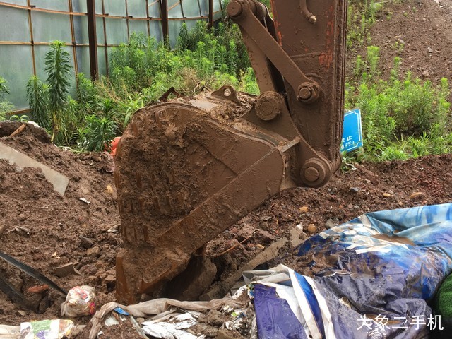 斗山 DH225LC-7 挖掘机