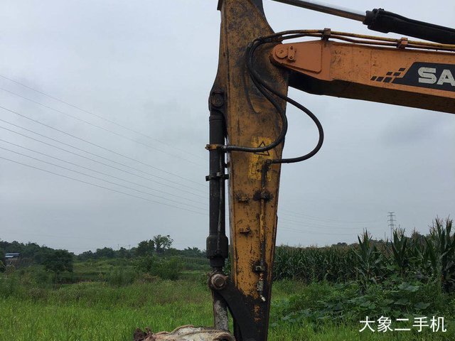 三一重工 SY135C 挖掘机